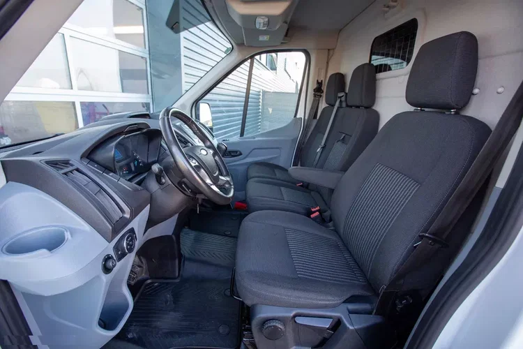 Ford Transit L3H2 170KM Blaszak TREND 3500kg zdjęcie 27
