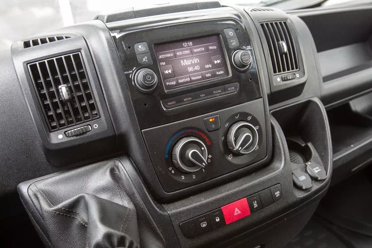 Peugeot Boxer L4H2 MAXI Oszczędny silnik 2.2 Blue HDI zdjęcie 22