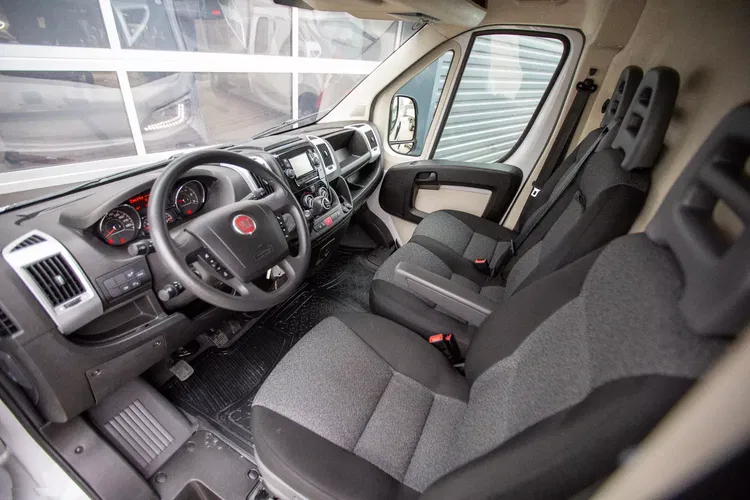 Fiat Ducato 2.3 L2H2 ŚREDNI Professional zdjęcie 68