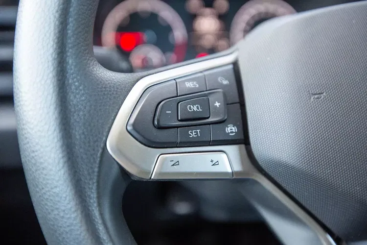 Volkswagen Caddy Cargo MAXI L2H1 2.0 TDI NOWY MODEL zdjęcie 34