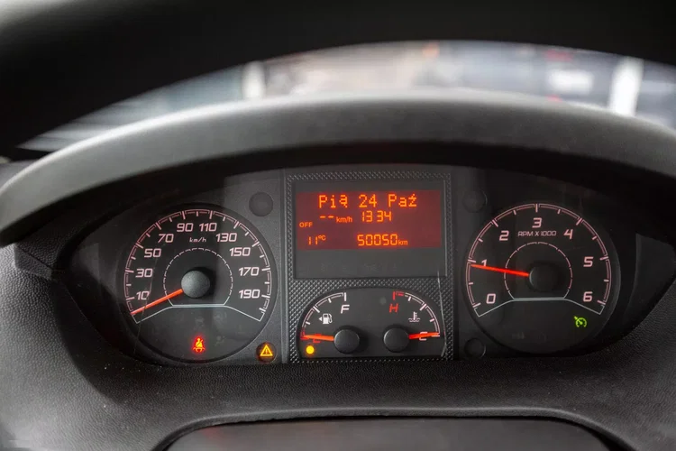 Peugeot Boxer PREMIUM L4H2 MAXI 4.10m zdjęcie 28