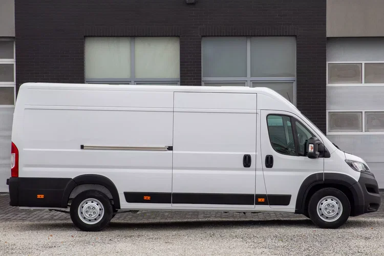 Peugeot Boxer PREMIUM L4H2 MAXI 4.10m zdjęcie 18