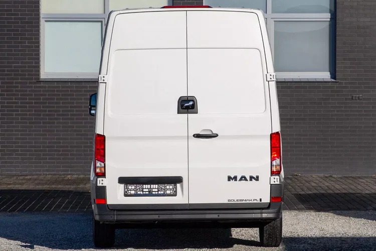 MAN TGE 3.140 Długi NOWY MODEL zdjęcie 31