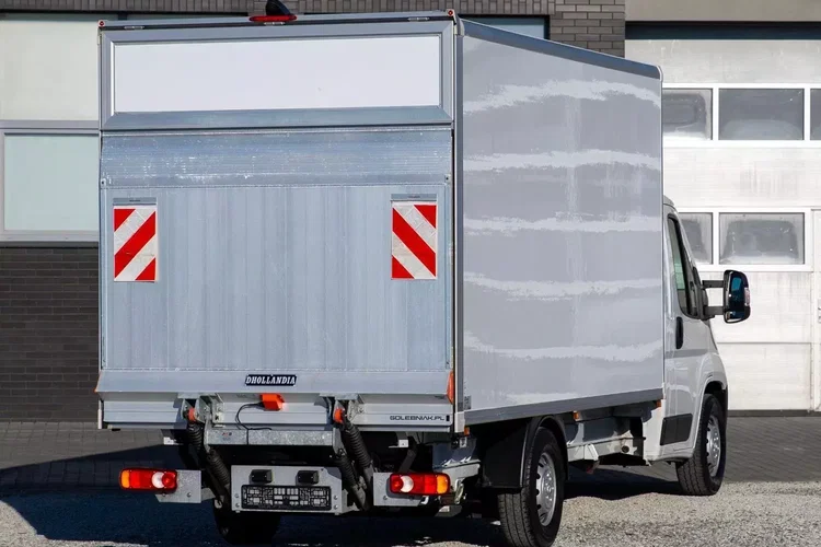 Peugeot Boxer 165KM 8ep KONTENER + WINDA dHollandia 750kg zdjęcie 50