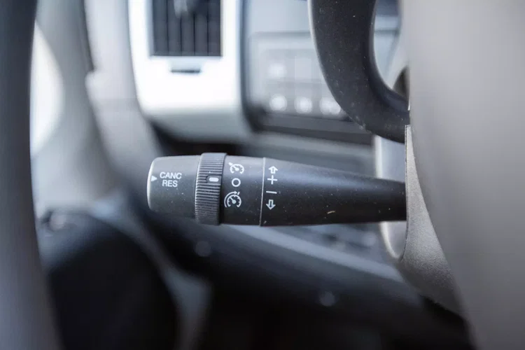 Fiat Ducato 2.3 KONTENER + WINDA dHollandia 750kg zdjęcie 15