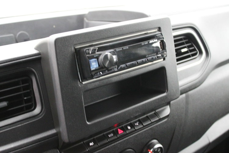 Opel Movano 2.3 136KM L3H2 F-VAT FWD zdjęcie 17