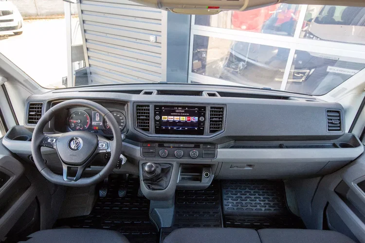 Volkswagen Crafter 7-osób BRYGADÓWKA L3H2 140KM zdjęcie 29