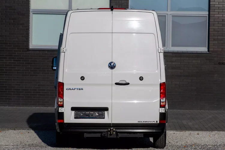 Volkswagen Crafter 7-osób BRYGADÓWKA L3H2 140KM zdjęcie 27