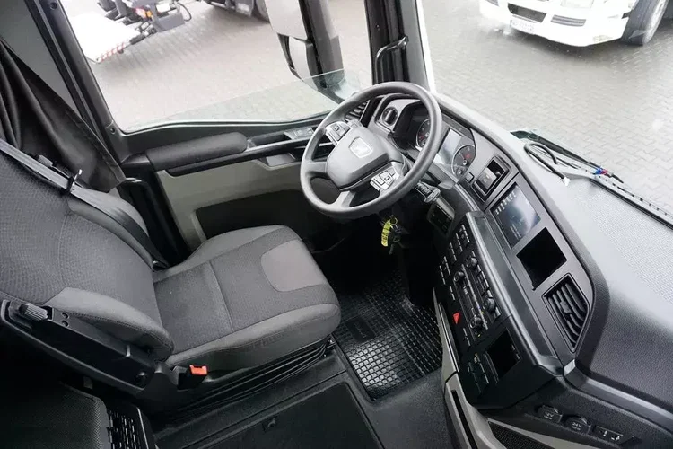 MAN TGX / 18.470 / E 6 / GM / ZESTAW PRZEJAZDOWY 120 M3 / ŁAD. 14 815 KG / RETARDER zdjęcie 13