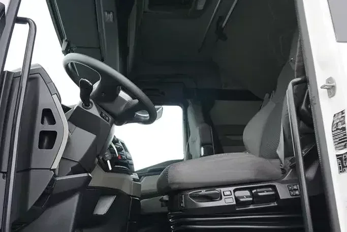 MAN TGX / 18.470 / E 6 / GM / ZESTAW PRZEJAZDOWY 120 M3 / ŁAD. 14 815 KG / RETARDER zdjęcie 7