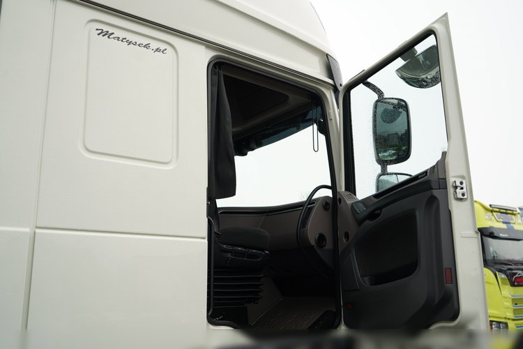 DAF XF 480 / SUPER SPACE CAB / OPONY 100% / 2021 ROK zdjęcie 37