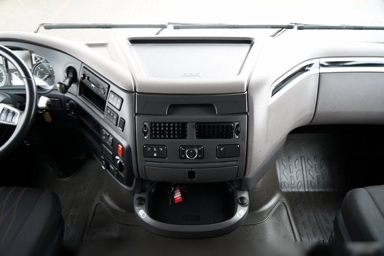 DAF XF 480 / SUPER SPACE CAB /  2021 ROK zdjęcie 31