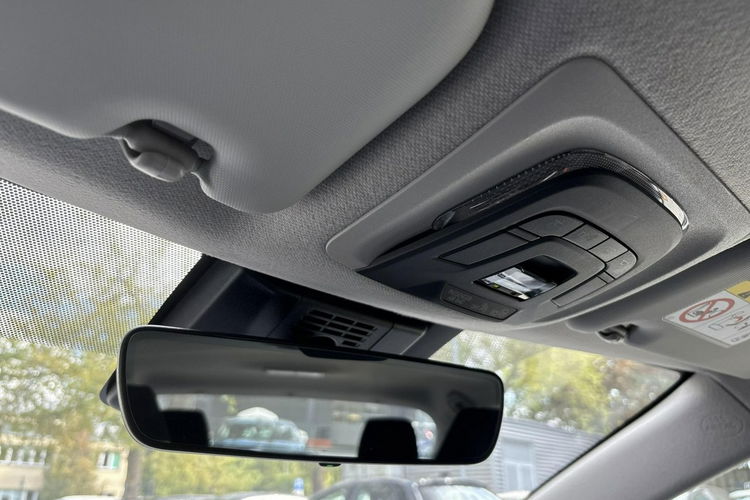 Toyota Corolla 1.5 VVTi 125KM COMFORT TECH, salon Polska, gwarancja, FV23% zdjęcie 29