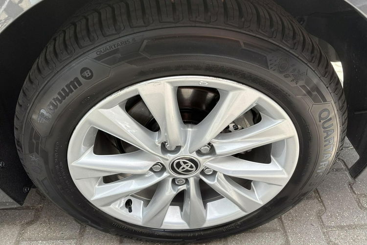 Toyota Corolla 1.5 VVTi 125KM COMFORT TECH, salon Polska, gwarancja, FV23% zdjęcie 32