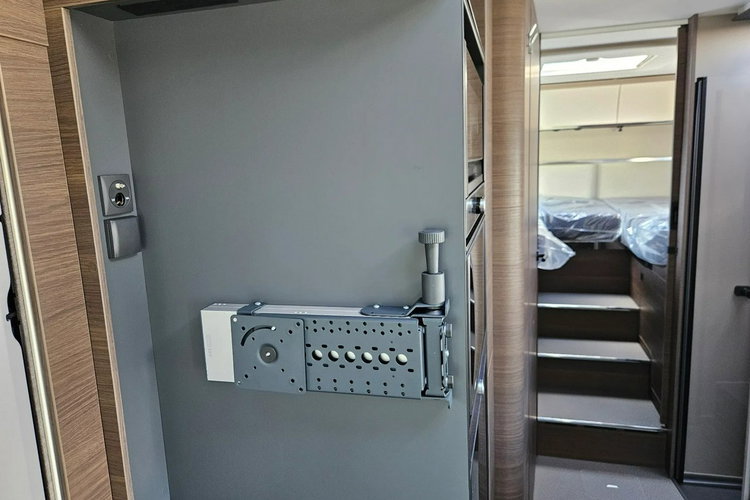 inny Adria Supersonic 780 SL zdjęcie 11