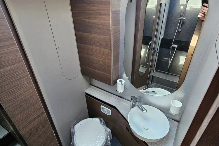 inny Adria Supersonic 780 SL zdjęcie 13