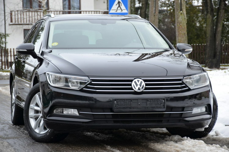 Volkswagen Passat Czarny Zarejestrowany 1.6TDI 120KM Serwis Skóra Navi Kamera zdjęcie 15