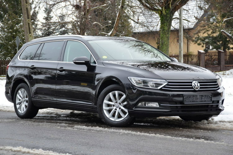 Volkswagen Passat Czarny Zarejestrowany 1.6TDI 120KM Serwis Skóra Navi Kamera zdjęcie 17