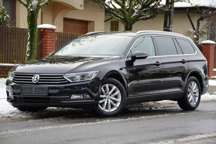 Volkswagen Passat Czarny Zarejestrowany 1.6TDI 120KM Serwis Skóra Navi Kamera zdjęcie 3