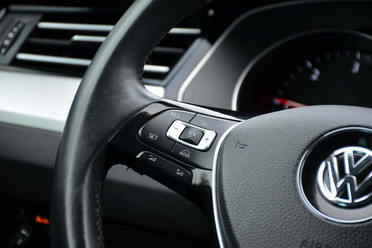 Volkswagen Passat Czarny Zarejestrowany 1.6TDI 120KM Serwis Skóra Navi Kamera zdjęcie 30