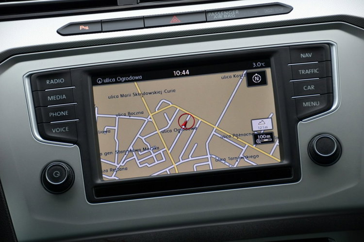 Volkswagen Passat Czarny Zarejestrowany 1.6TDI 120KM Serwis Skóra Navi Kamera zdjęcie 32