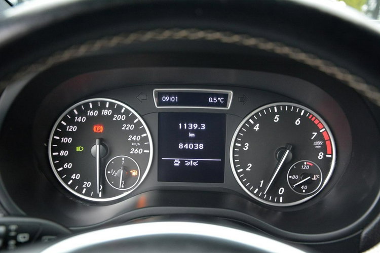 B 180 Navigacja Chromy 2x Parktronik Grzane Fotele Alu 17"ASO Mercedes zdjęcie 27