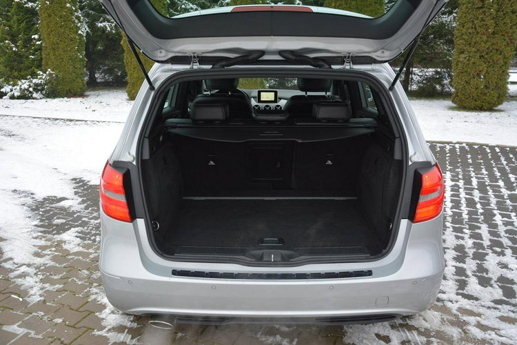 B 180 Navigacja Chromy 2x Parktronik Grzane Fotele Alu 17"ASO Mercedes zdjęcie 36