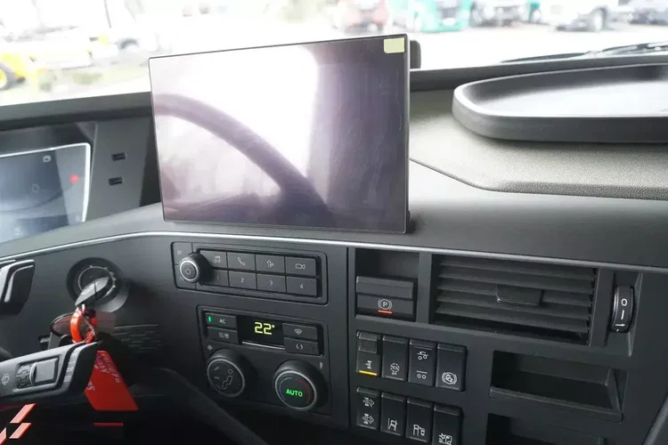 Volvo FH 420 6×2 / Chłodnia Krone 19 EPAL / Multitemperatura / Doppelstock / Thermoking 1200R zdjęcie 23