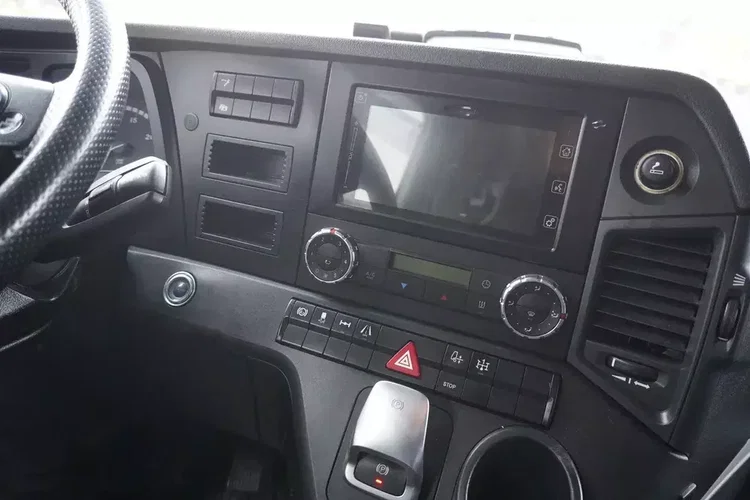 Mercedes Actros 1846 4×2 / NOWA Wywrotka 3-stronna / Ład. 10 t / Blokada mostu zdjęcie 24