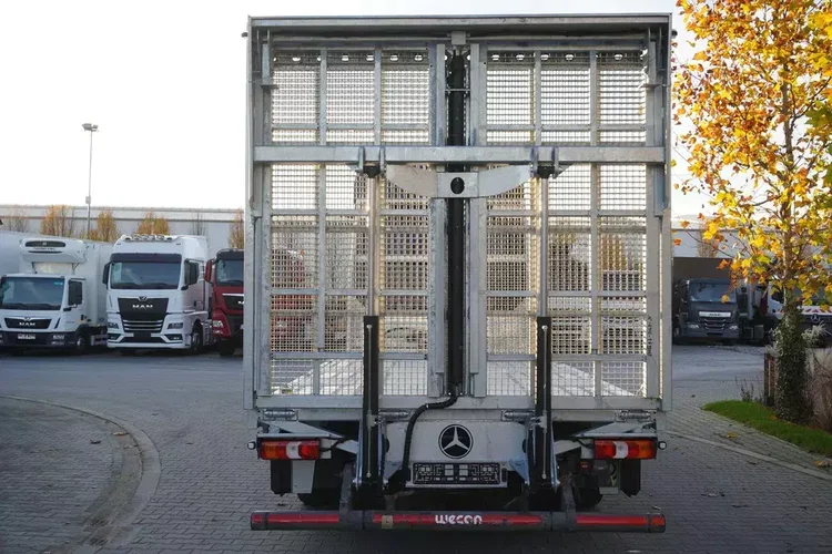 Mercedes Actros 2546 MP5 6x2 / NOWA Laweta 9, 5 m / Kabina Salonka zdjęcie 11