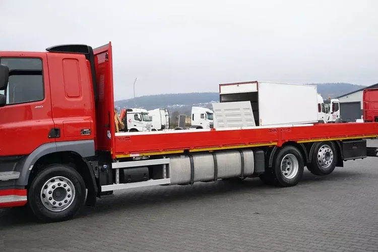 DAF CF / 410 / ACC / E 6 / SKRZYNIOWY + NAJAZDY / DŁ. 8, 5 M / OŚ SKRĘTNA / ŁAD. 15 420 KG zdjęcie 15