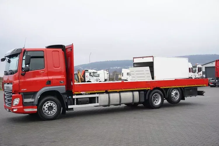 DAF CF / 410 / ACC / E 6 / SKRZYNIOWY + NAJAZDY / DŁ. 8, 5 M / OŚ SKRĘTNA / ŁAD. 15 420 KG zdjęcie 3