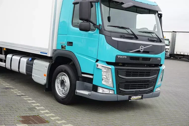 Volvo FM / 330 / E 6 / CHŁODNIA + WINDA / 23 PALETY / OŚ SKRĘTNA / DŁ 9.4 M zdjęcie 20