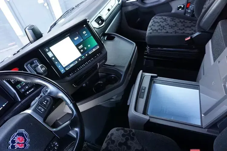 Scania / S 500 / EURO 6 / ACC / RETARDER / PEŁNA OPCJA / JAK NOWA zdjęcie 9