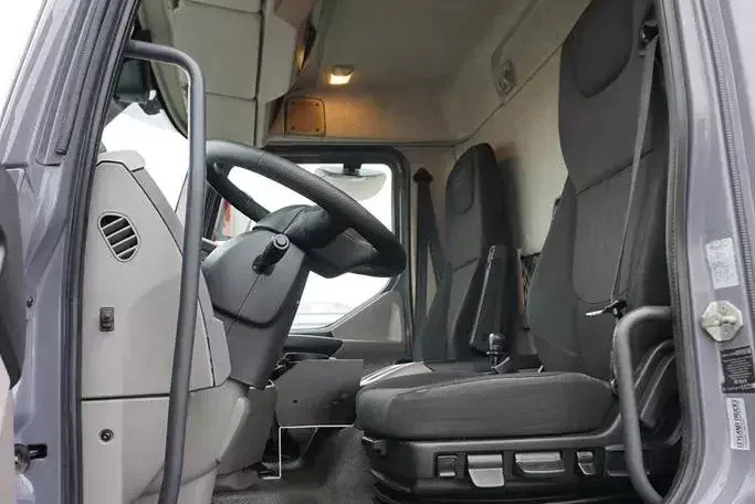 DAF LF / 260 / ACC / SKRZYNIOWY + HDS / HYVA HC-183 / PILOT / ROTATOR / WIDŁY zdjęcie 7