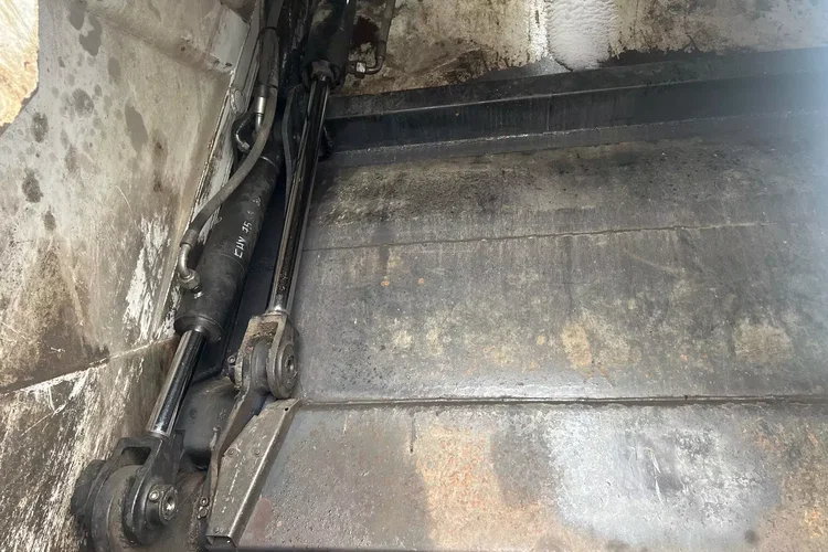 Mercedes AROCS 2536 eur6 FAUN VARIOPRSS520 zdjęcie 13