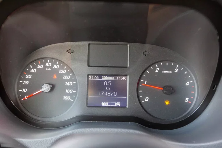 Mercedes Sprinter 316 2.2 CDI KONTENER + WINDA 750kg zdjęcie 40