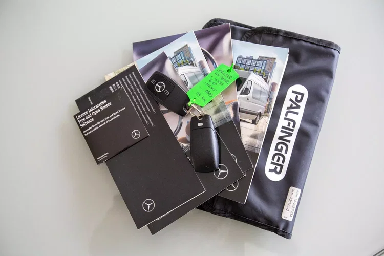 Mercedes Sprinter 316 2.2 CDI KONTENER + WINDA 750kg zdjęcie 41