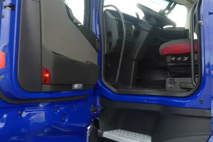 Volvo FH4 460 + WIELTON FIRANKA / ZESTAW STANDARD / AUTOMAT / zdjęcie 22