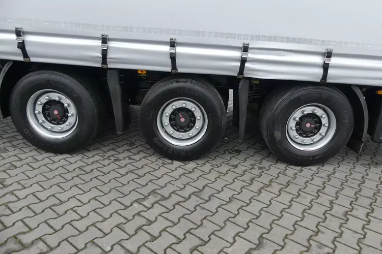 Kogel FIRANKA / MEGA / DACH PODNOSZONY / OŚ PODNOSZONA / zdjęcie 18