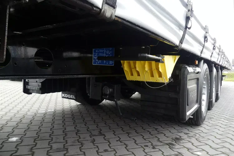 Kogel FIRANKA / MEGA / DACH PODNOSZONY / OŚ PODNOSZONA / zdjęcie 20