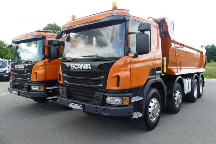 Scania P410 8x4 / WYWROTKA TYLNO ZSYPOWA / ALUFELGI / MANUAL / zdjęcie 4
