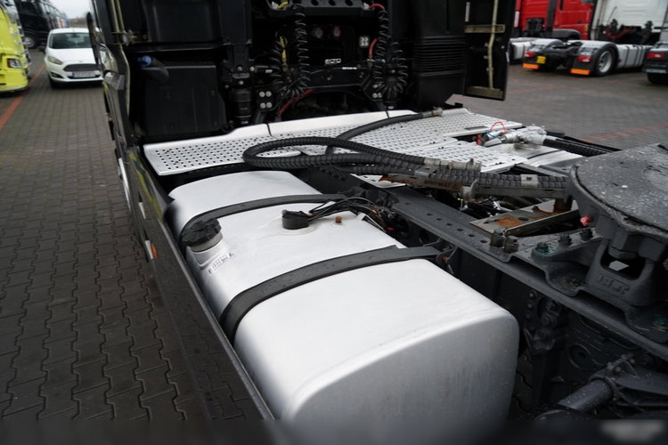 DAF XF 480 / SPACE CAB / HYDRAULIKA / ALUFELGI /  zdjęcie 13