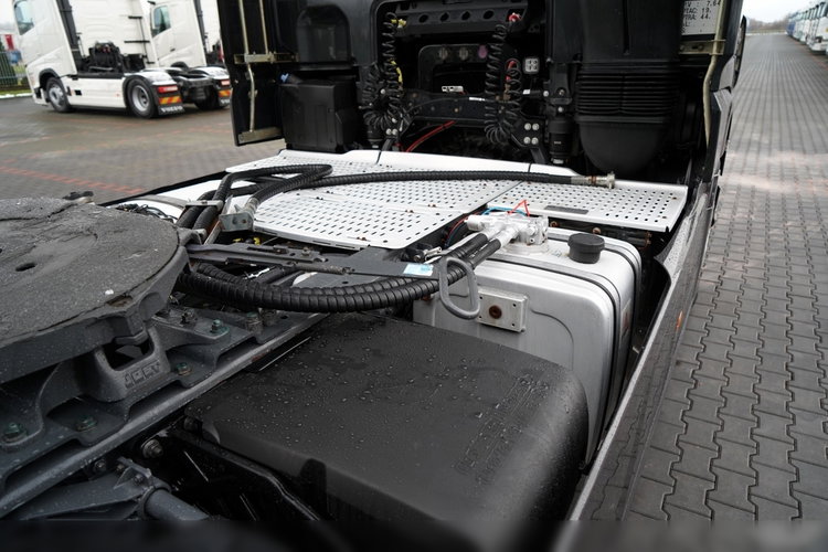 DAF XF 480 / SPACE CAB / HYDRAULIKA / ALUFELGI /  zdjęcie 16