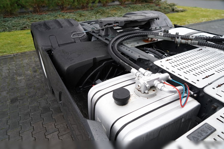 DAF XF 480 / SPACE CAB / HYDRAULIKA / ALUFELGI /  zdjęcie 17