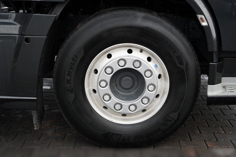 DAF XF 480 / SPACE CAB / HYDRAULIKA / ALUFELGI /  zdjęcie 19