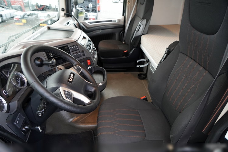 DAF XF 480 / SPACE CAB / HYDRAULIKA / ALUFELGI /  zdjęcie 24