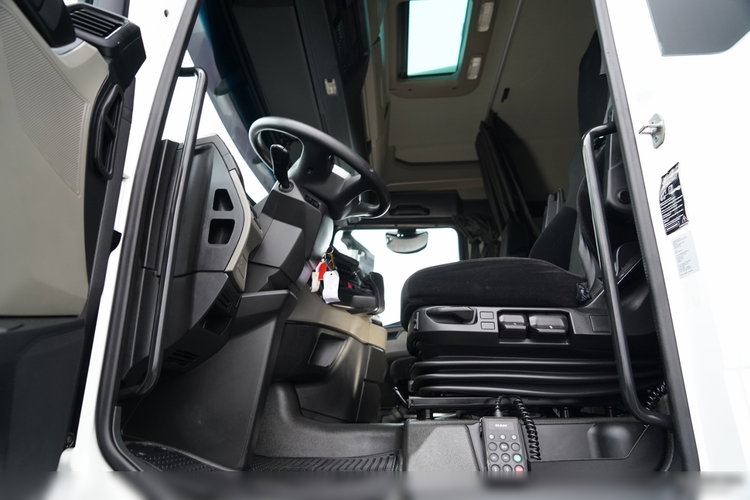 MAN TGX 18.470 / GM / NAVI / 2022 R  zdjęcie 24