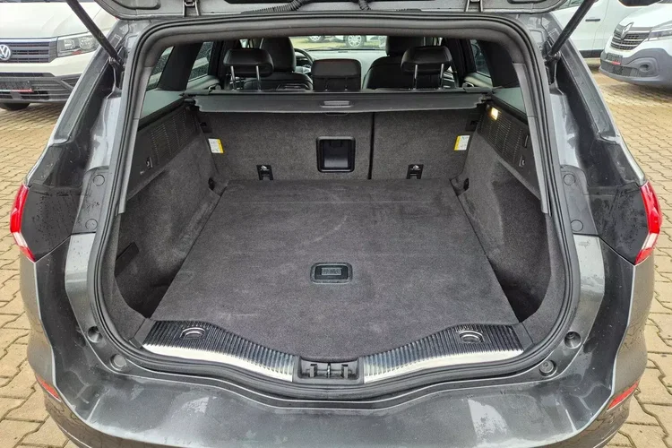 Ford mondeo zdjęcie 12