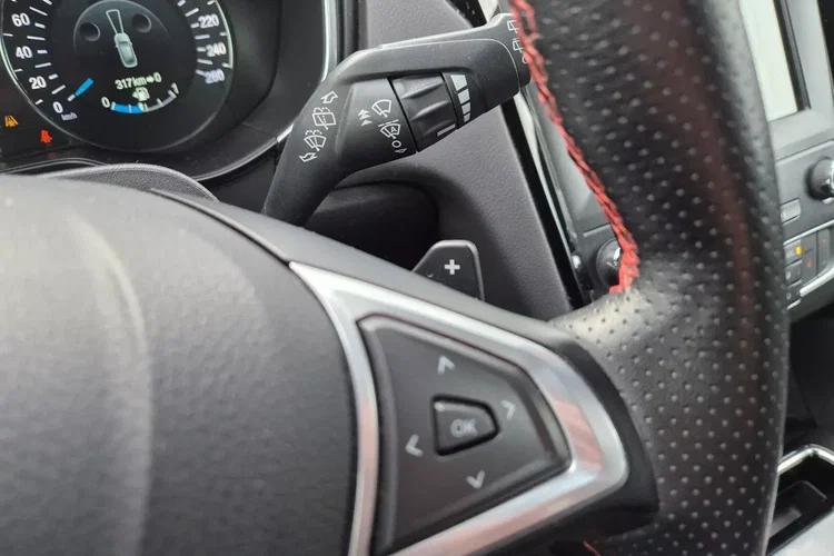 Ford mondeo zdjęcie 20